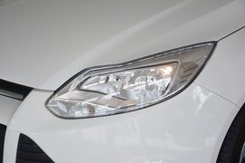 2012款福特福克斯两厢1.6L手动舒适型