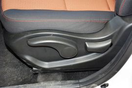 2015款东风风行景逸X5