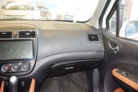 2015款东风风行景逸X5