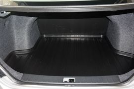 2014款日产阳光1.5XE