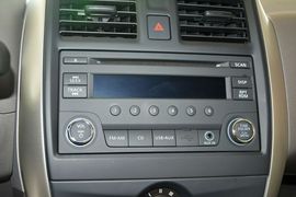 2014款日产阳光1.5XE