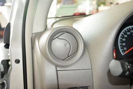 2014款日产阳光1.5XE