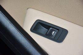2015款大众捷达1.6L手动舒适型