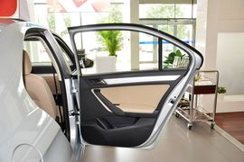 2015款大众捷达1.6L手动舒适型