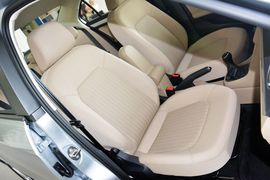 2015款大众捷达1.6L手动舒适型