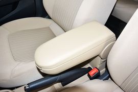 2015款大众捷达1.6L手动舒适型