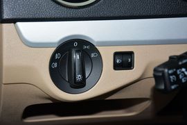 2015款大众捷达1.6L手动舒适型