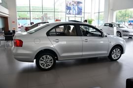 2015款大众捷达1.6L手动舒适型