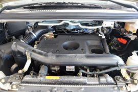 2015款东风风行菱智M5