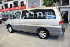 2015款东风风行菱智M5