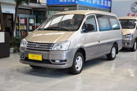 2015款东风风行菱智M5