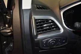 2015款福特锐界2.7T