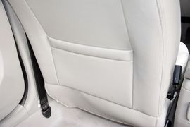 2015款吉利新远景1.3T手动尊贵型