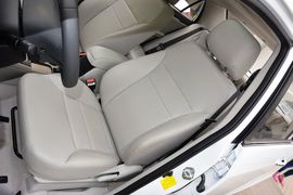 2015款吉利新远景1.3T手动尊贵型