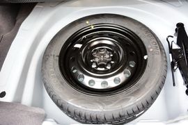 2015款吉利新海景1.5L手动进取型