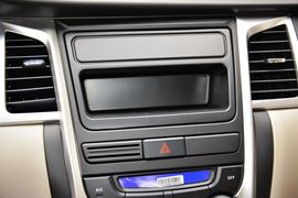 2015款吉利新海景1.5L手动进取型