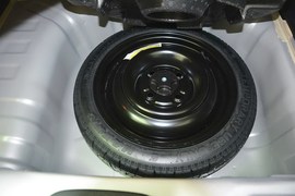 2015款日产骊威劲锐1.6XV