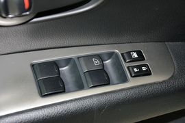 2015款日产骊威劲锐1.6XV
