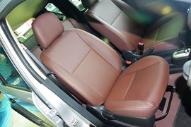 2015款日产骊威劲锐1.6XV