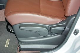 2015款日产骊威劲锐1.6XV