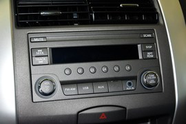 2015款日产骊威劲锐1.6XV