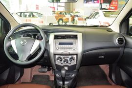 2015款日产骊威劲锐1.6XV