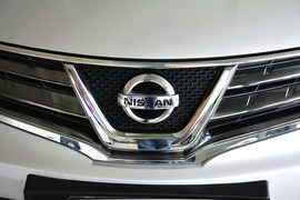 2015款日产骊威劲锐1.6XV