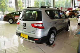 2015款日产骊威劲锐1.6XV