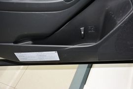 2015款斯巴鲁森林人2.0i特装纪念版
