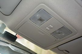 2014款日产骐达1.6L