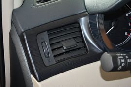 2014款日产骐达1.6L