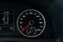 2015款大众途观1.8TSI手自一体两驱舒适版