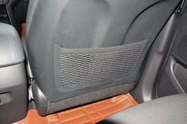 2015款现代全新胜达2.4L自动四驱智能型
