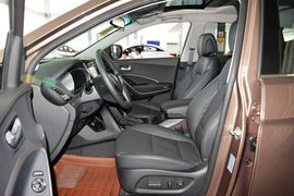 2015款现代全新胜达2.4L自动四驱智能型