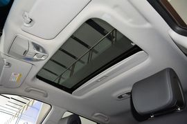 2015款现代全新胜达2.4L自动四驱智能型