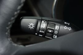 2015款现代全新胜达2.4L自动四驱智能型