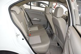 2015款长安悦翔V3