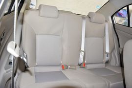 2015款长安悦翔V3