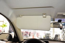 2015款长安悦翔V3