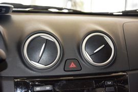 2015款长安悦翔V3