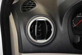 2015款长安悦翔V3