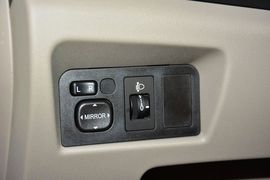 2015款长安悦翔V3