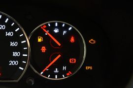 2015款长安悦翔V3