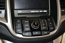 2015款长安逸动1.6L手动豪华型