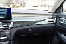 2015款奔驰CLS320