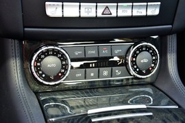 2015款奔驰CLS320