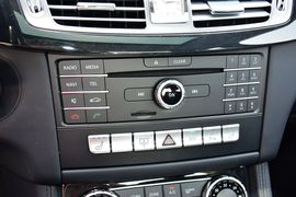 2015款奔驰CLS320