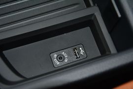 2015款宝马328Li