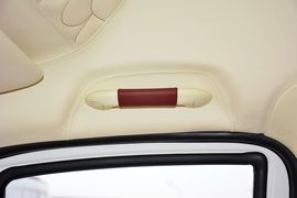 2015款福田图雅诺2.8T长轴商旅版