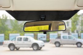 2015款福田图雅诺2.8T长轴商旅版